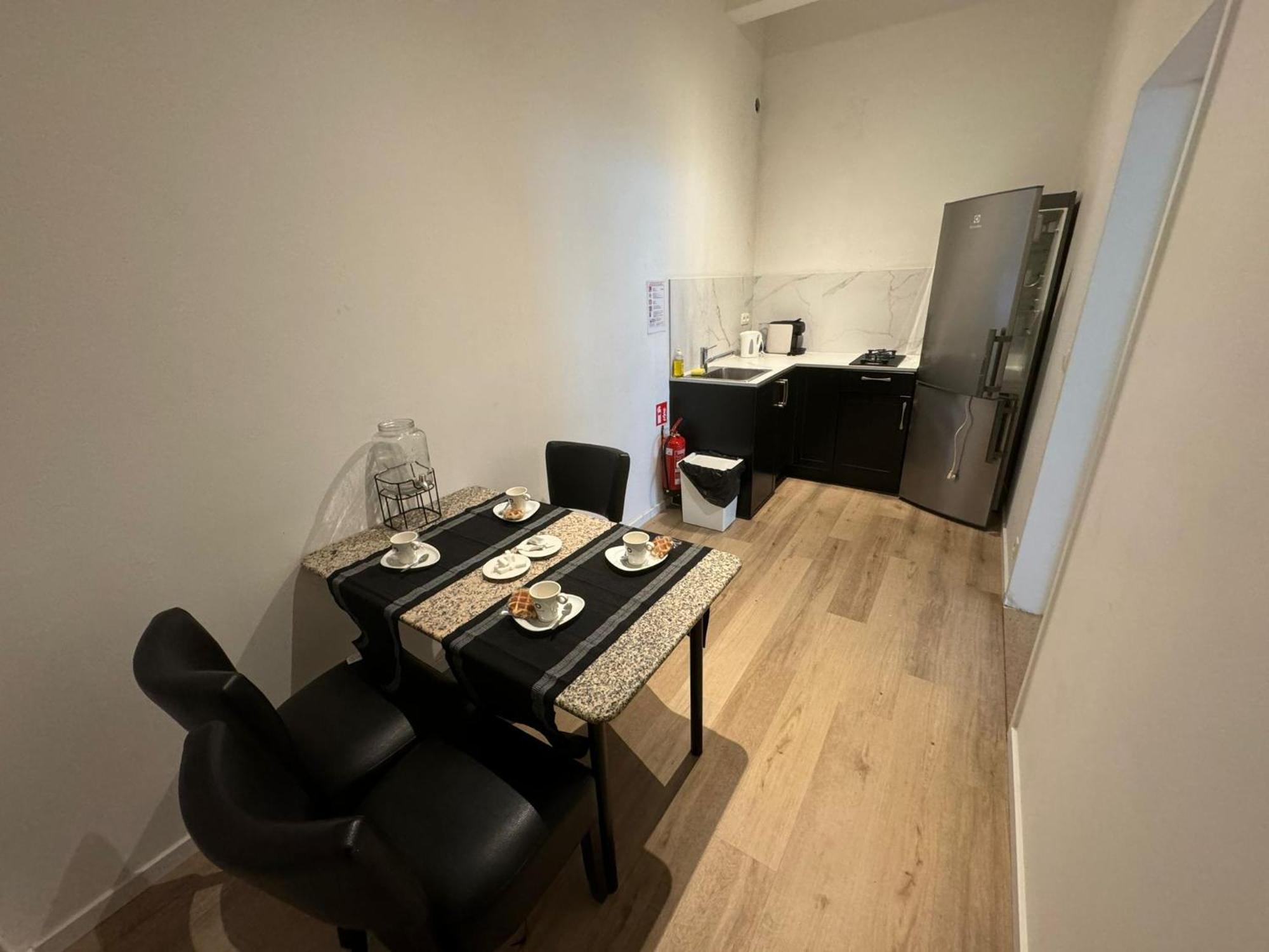Garden Loft In City Center Meir 1Fl Антверпен Екстериор снимка